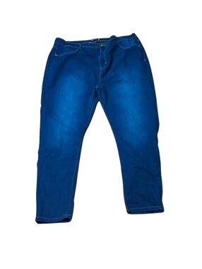 Boohoo Plus Size Dark Wash Jeans